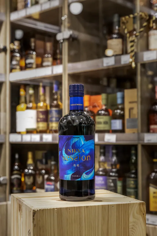 В магазине Крю Профи Nikka Session in gift box 0.7 л