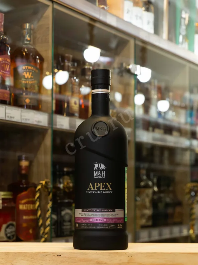 В магазине Крю Профи M&H Apex Single Cask Fortified Red Wine Cask 3 years in gift box 0.7 л