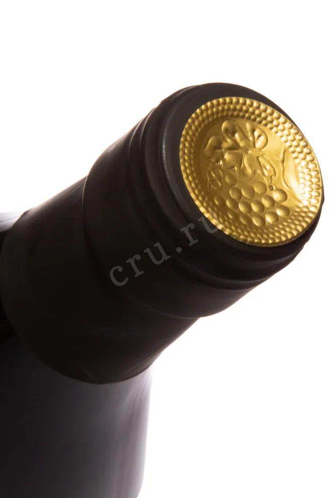 Вино Vahtanguri Georgian Homemade Wine Red Semisweet 2022 2 л