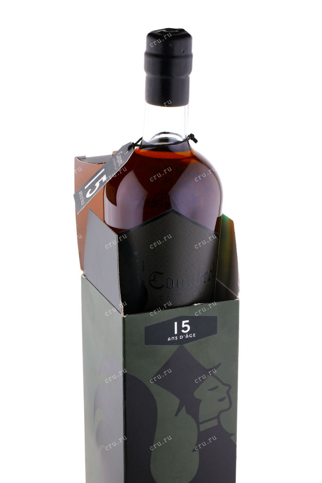 Бутылка кальвадоса Кокрель 15 лет 0.7 в подарочной коробке