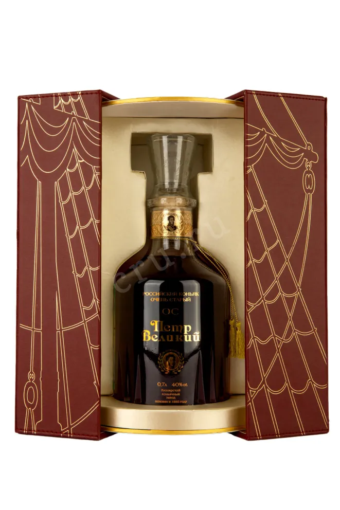 В подарочной коробке Petr Velikiy OS carafe 0.7 л