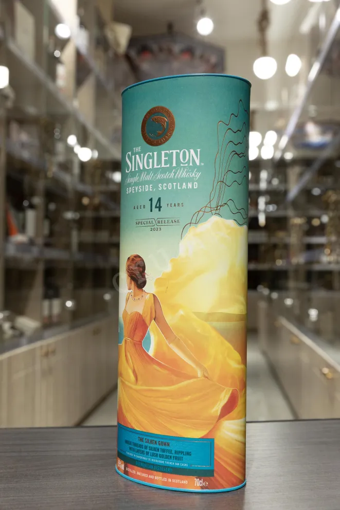 В магазине Крю Профи The Singleton The Silken Gown 14 years old in tube 0.7 л