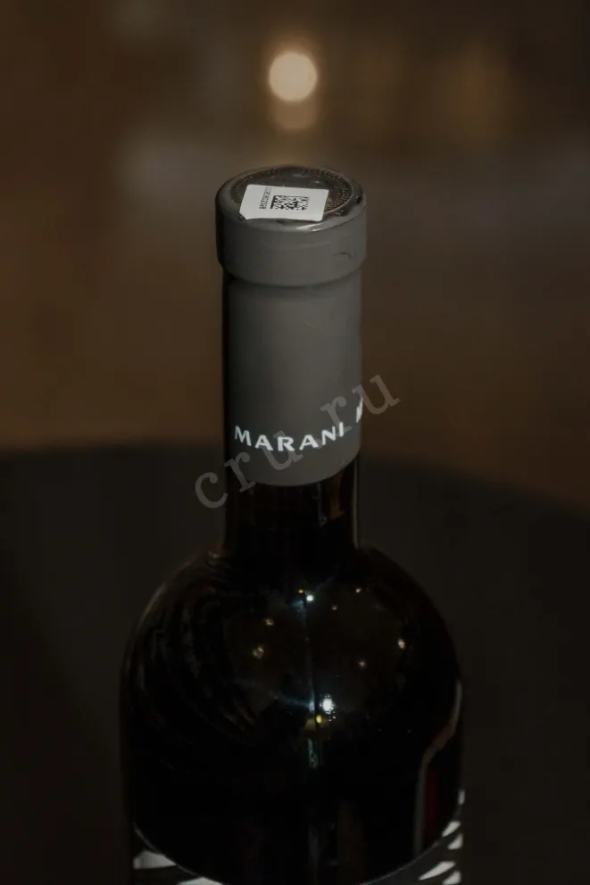 Пробка Marani Pirosmani Red semi-dry 2022 0.75 л
