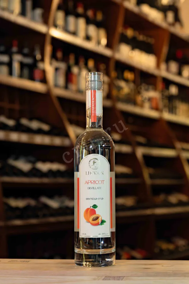 В магазине Крю Профи Ijevan Apricot 0.5 л