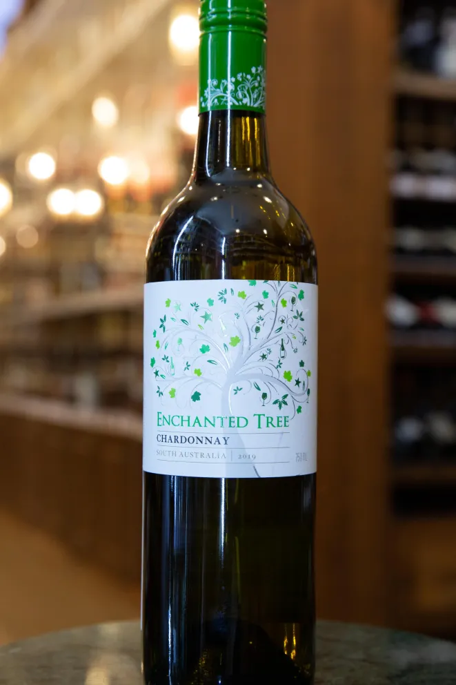 В магазине Крю Профи Enchanted Tree Chardonnay 2019 0.75 л