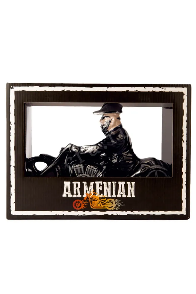 Подарочная коробка Seven stars Biker 7 years 0.33 л