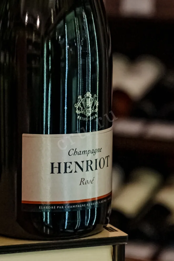 В магазине Крю Профи Henriot Brut Rose in gift box 2016 0.75 л