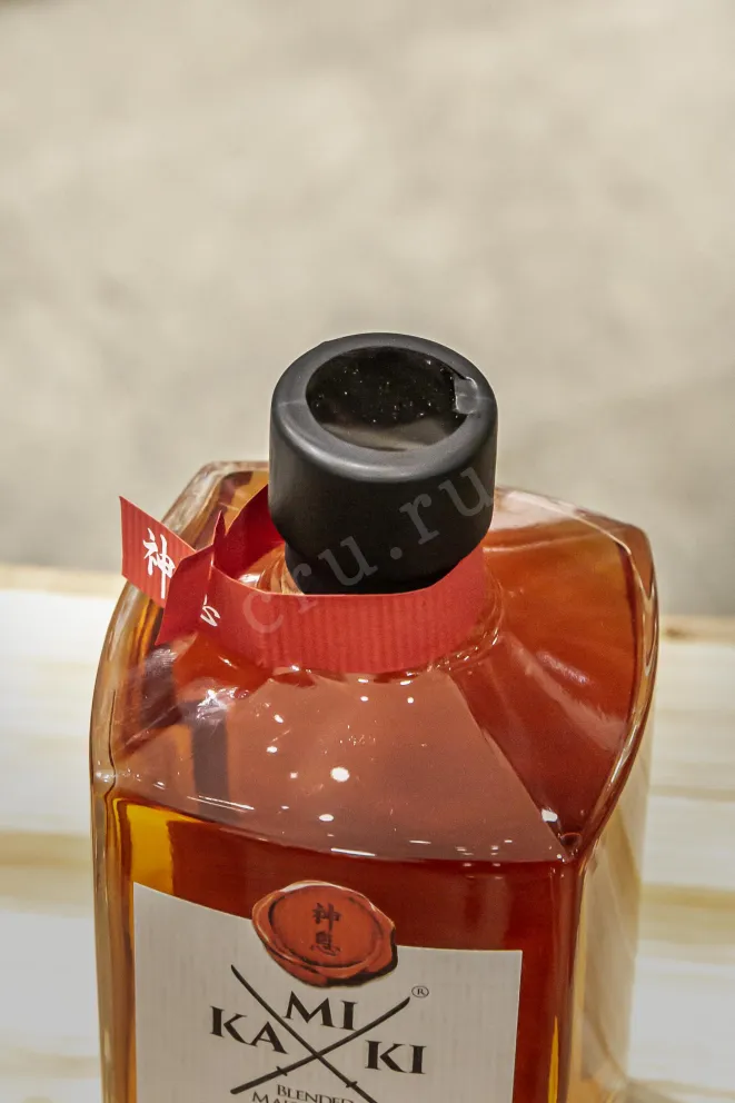 Пробка Kamiki Blended Malt gift box 0.5 л