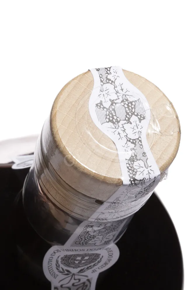 Пробка Lagar De Granito Pacheca Porto Tawny 2016 0.75 л