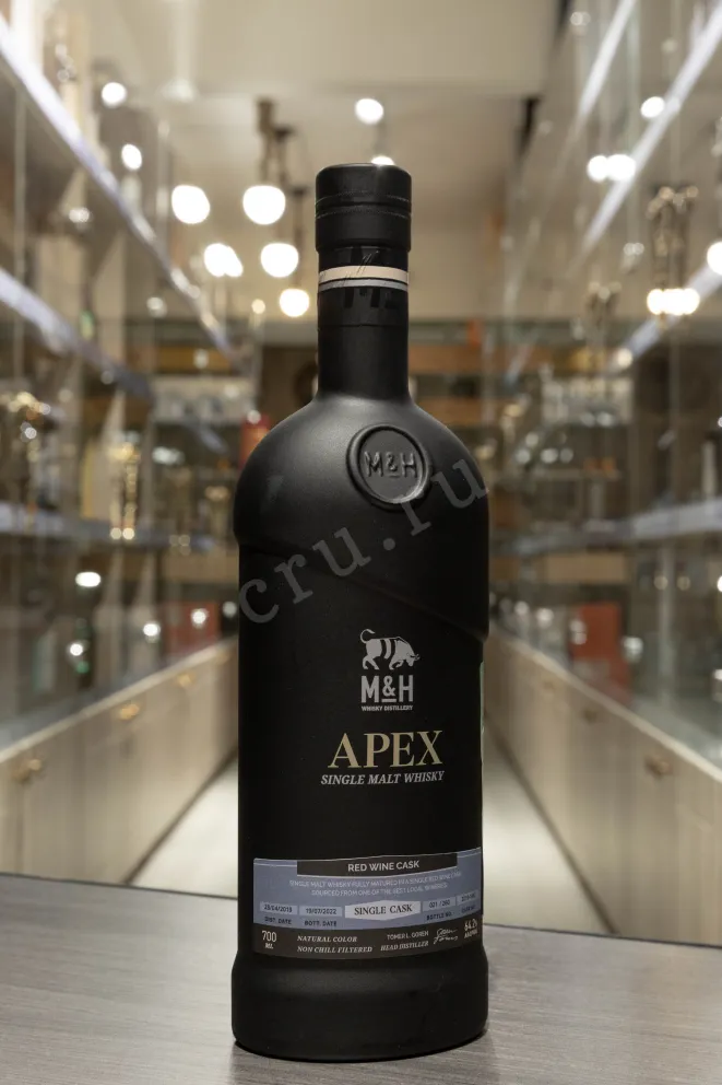 В магазине Крю Профи M&H Apex Fort Red Wine Cask 3 years in gift box 0.7 л