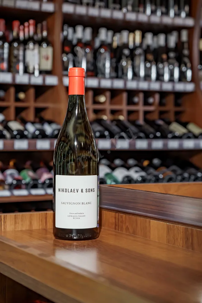 В магазине Крю Профи Nikolaev & Sons Sauvignon Blanc 22 2023 0.75 л