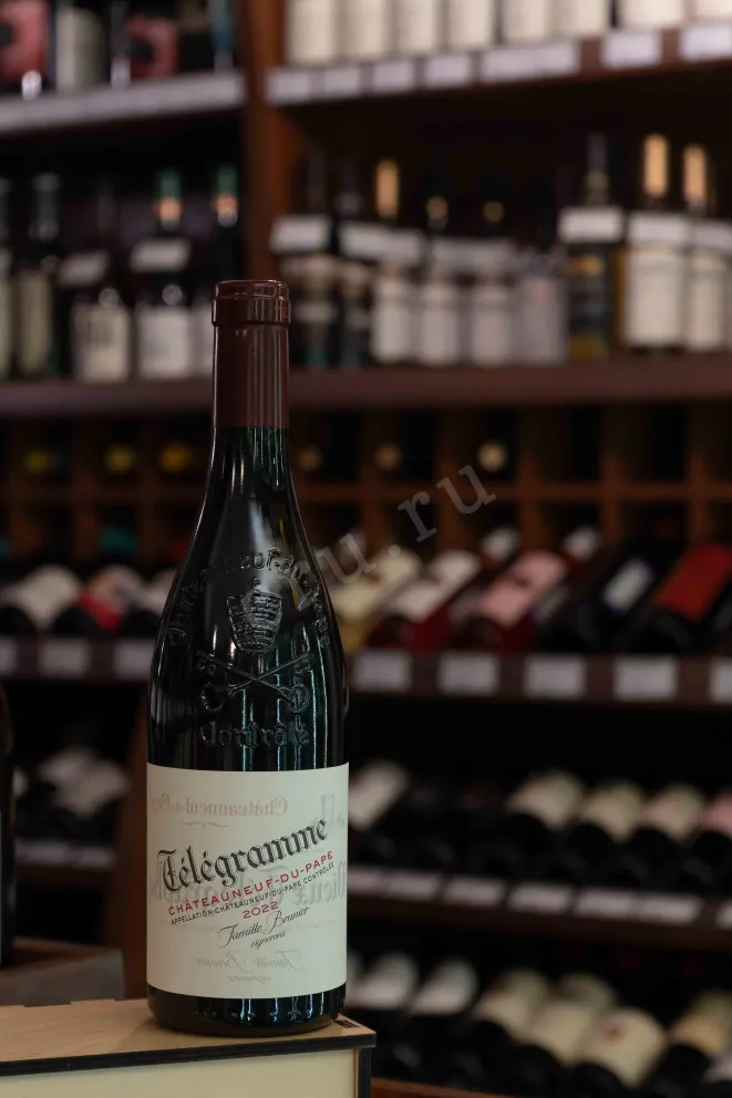 В магазине Крю Профи Vignobles Brunier Telegramme Chateauneuf-du-Pape AOC 2022 0.75 л