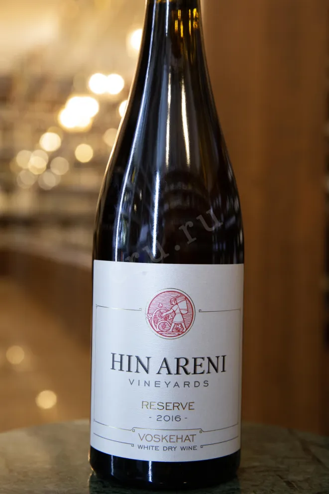 В магазине Крю Профи Hin Areni Reserve Voskehat 2017 0.75 л