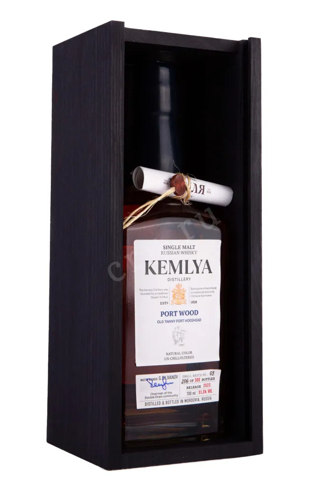В деревянной коробке Kemlya Port Wood in wooden box 0.7 л