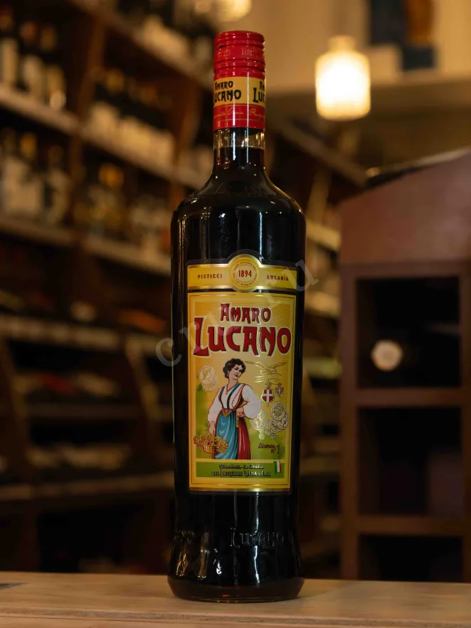 В магазине Крю Профи Amaro Lucano 0.7 л