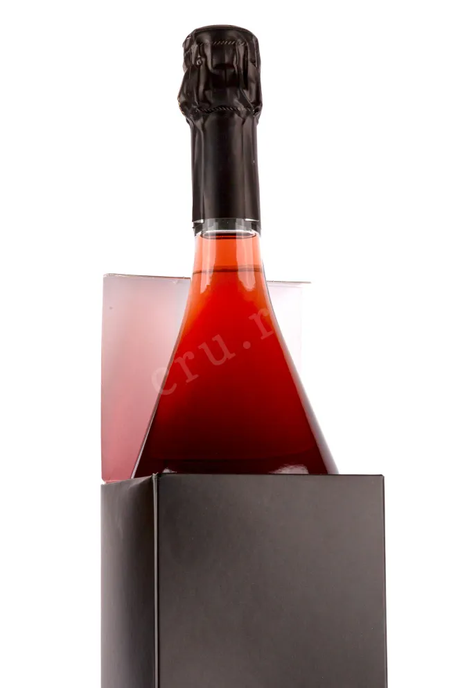 Подарочная упаковка Geoffroy Rose de Saignee Brut Premier Cru gift box 2018 0.75 л