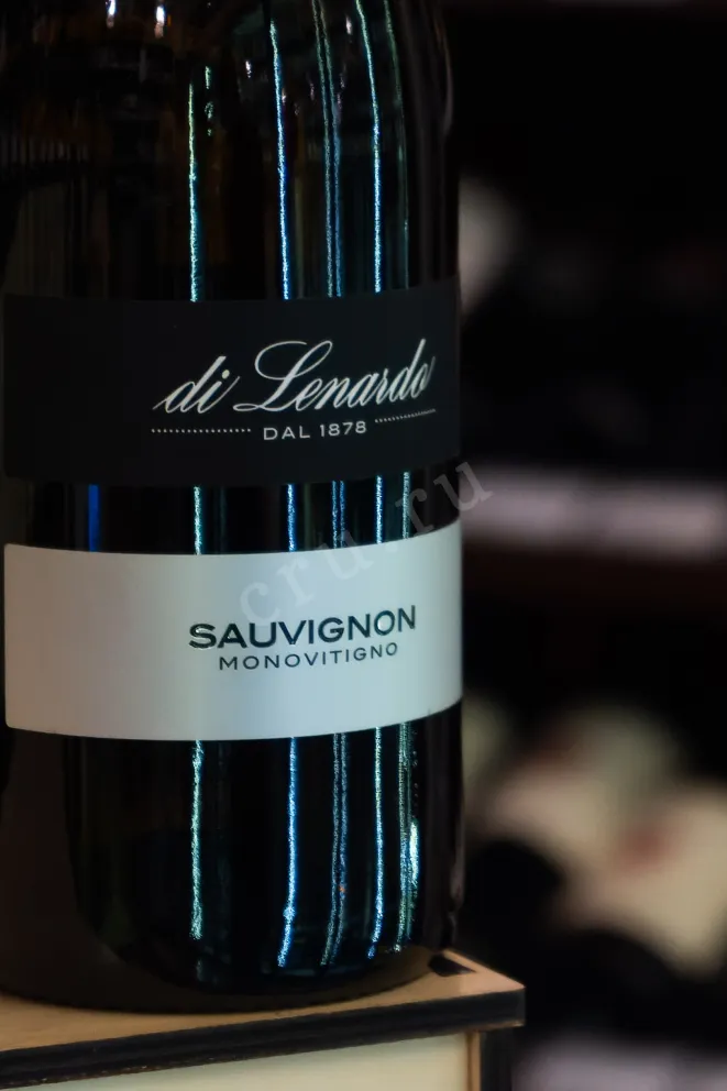 В магазине Крю Профи Di Lenardo Sauvignon Monovitigno IGT 2024 0.75 л