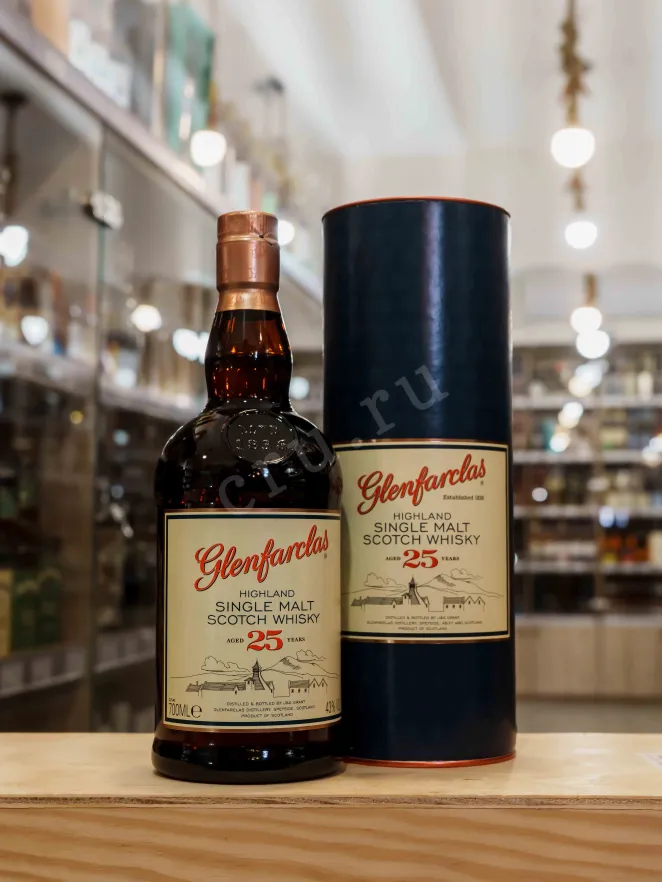 В магазине Крю Профи Glenfarclas 25 years in gift box 0.7 л