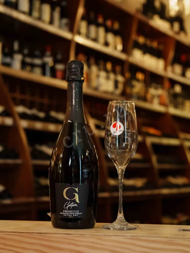 В магазине Крю Профи Gaetano Prosecco Extra Dry DOC in gift box with 1 glass 2024 0.75 л