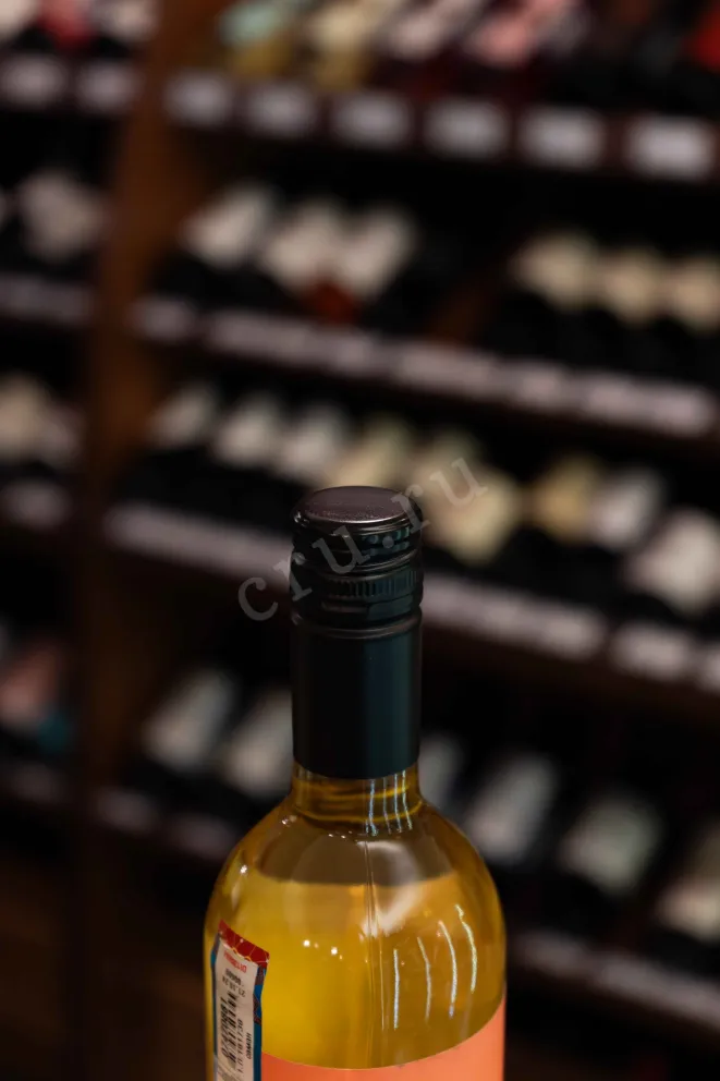 Пробка Juan Cristóbal Torrontes 2024 0.75 л