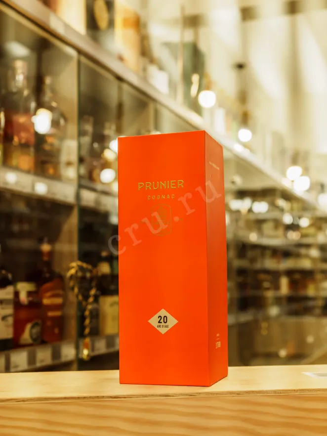 В магазине Крю Профи Prunier Ans 20 D'Age Grande Champagne in gift box 0.7 л