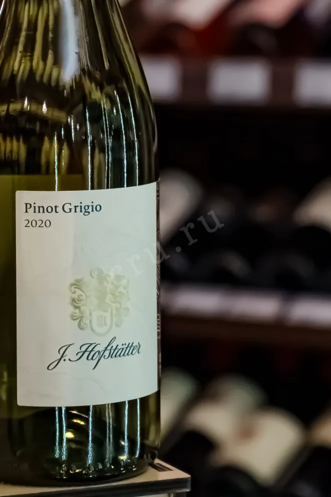 В магазине Крю Профи J. Hofstatter Pinot Grigio Alto Adige 2020 0.75 л