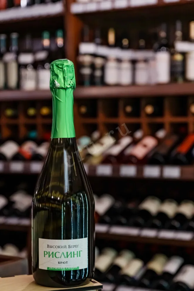 В магазине Крю Профи Vysokij Bereg Riesling 2024 0.75 л