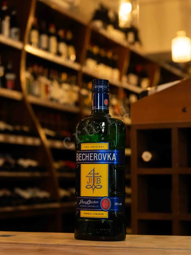 В магазине Крю Профи Becherovka 0.7 л