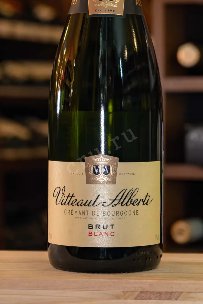В магазине Крю Профи Vitteaut-Alberti Cremant de Bourgogne Blanc Brut 2020 0.75 л