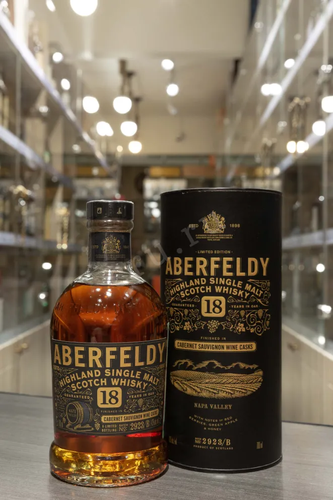 В магазине Крю Профи Aberfeldy 18 Years Old Cabernet Sauvignon Wine Cask Finished in tube 0.7 л