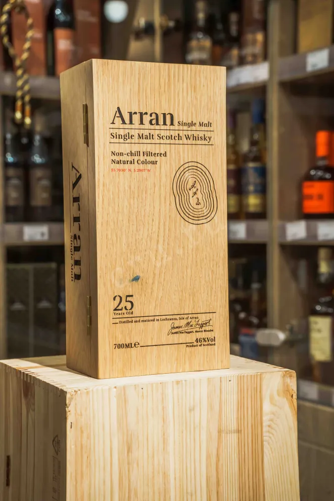 В магазине Крю Профи Arran 25 Year Old gift box 0.7 л