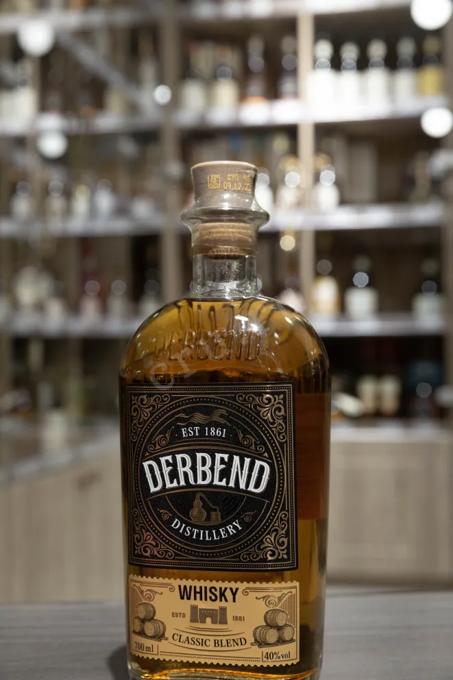 В магазине Крю Профи Derbent Distillerie Classic Blend 3 years 0.7 л