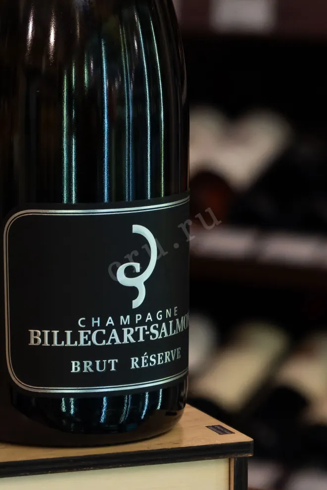 В магазине Крю Профи Billecart-Salmon Brut Reserve in gift box 0.75 л