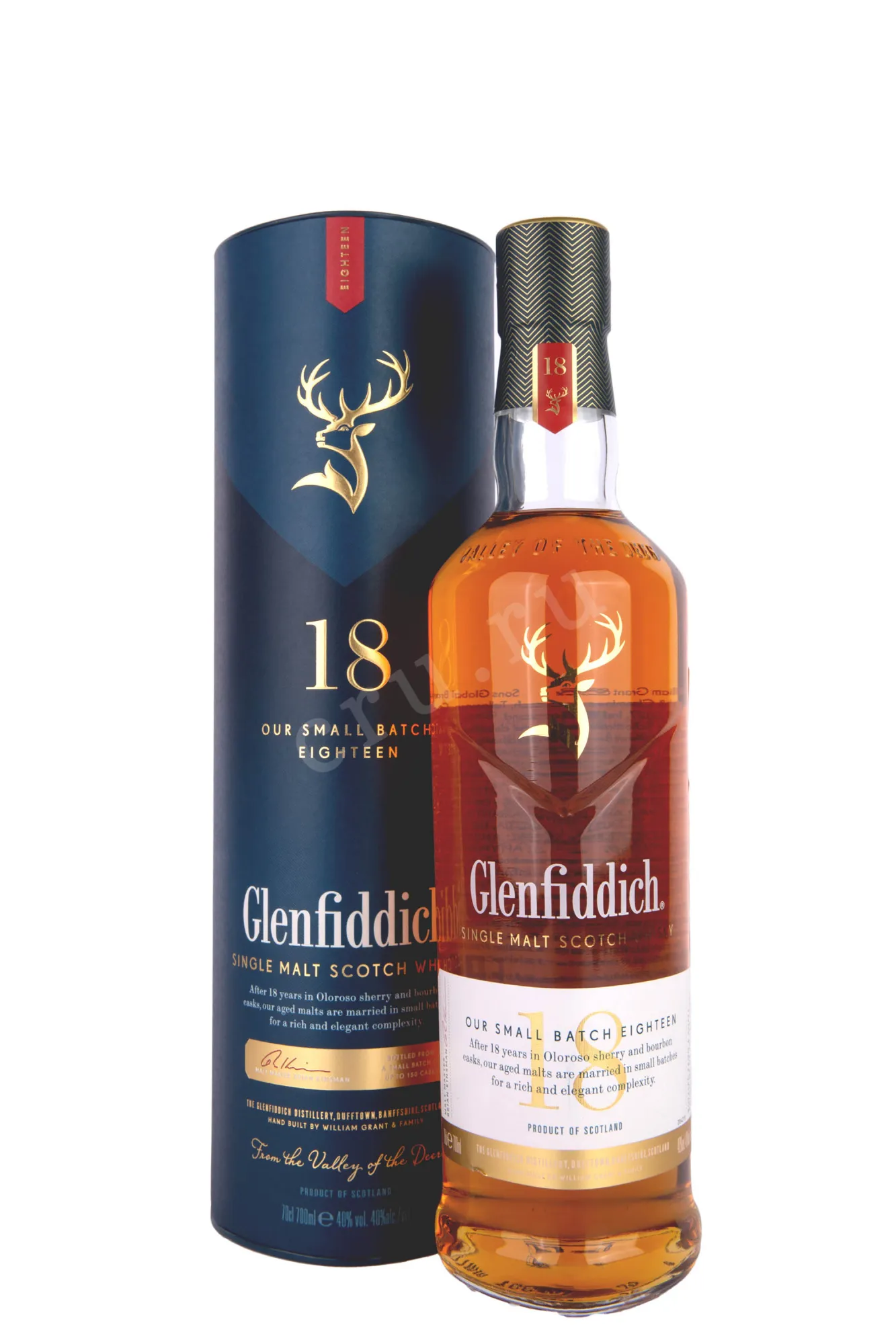 Фото — Виски Glenfiddich 18 Years Old, in tube  0.7 л