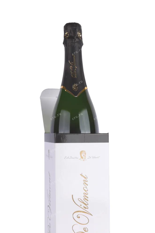 В подарочной коробке Champagne De Vilmont Blanc de Blancs Brut gift box 2018 0.75 л