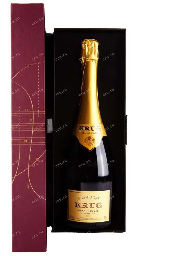 В подарочной коробке Krug Grande Cuvee in gift box 2015 0.75 л