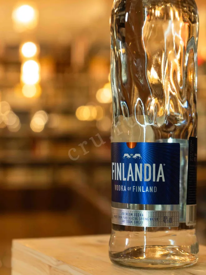 В магазине Крю Профи Finlandia 0.7 л
