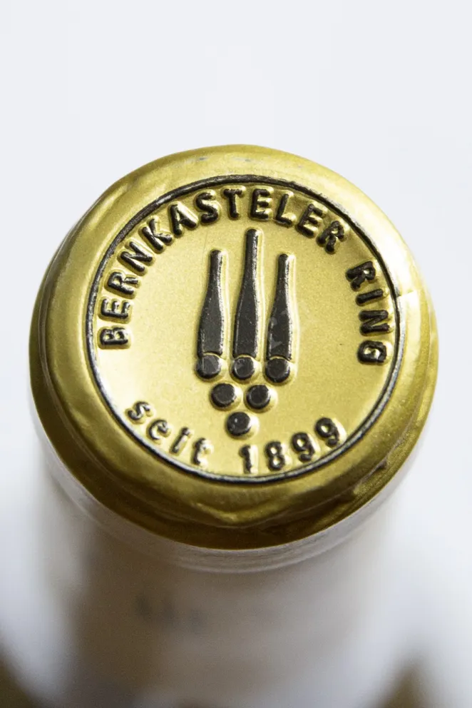 Пробка Erben von Beulwitz Kaseler Nies'chen Riesling Spatlese Alte Reben 2018 0.75 л