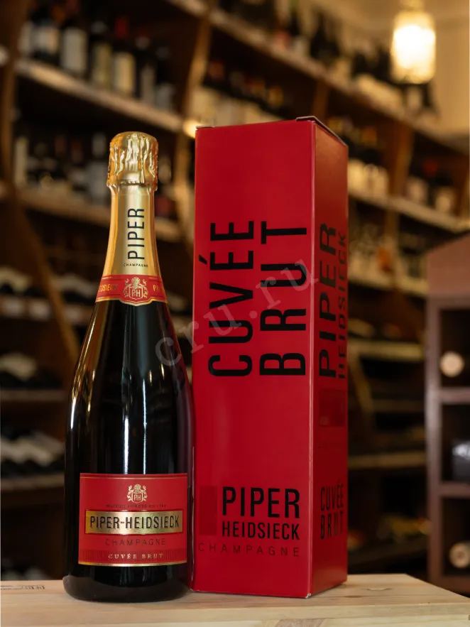 В магазине Крю Профи Piper Heidsieck Cuvee Brut in gift box 2020 0.75 л