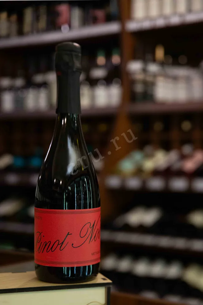 В магазине Крю Профи Pavel Shvets Pinot Noir Organic 2022 0.75 л