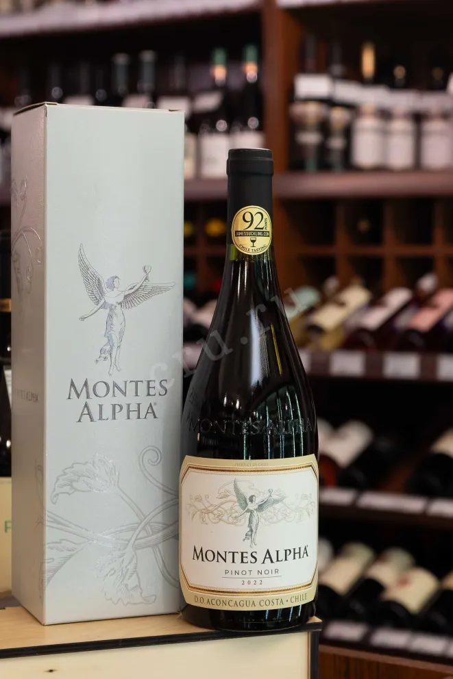 В магазине Крю Профи Montes Alpha Pinot Noir DO in gift box 2022 0.75 л