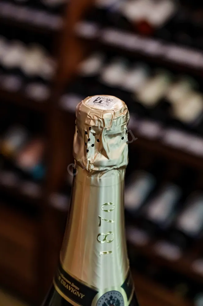 Пробка Abrau-Durso Victor Dravigny Premium Extra Brut 2022 0.75 л