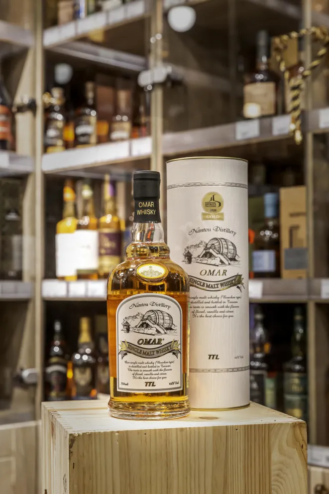 В магазине Крю Профи Omar Single Malt Bourbon Type in tube 0.7 л