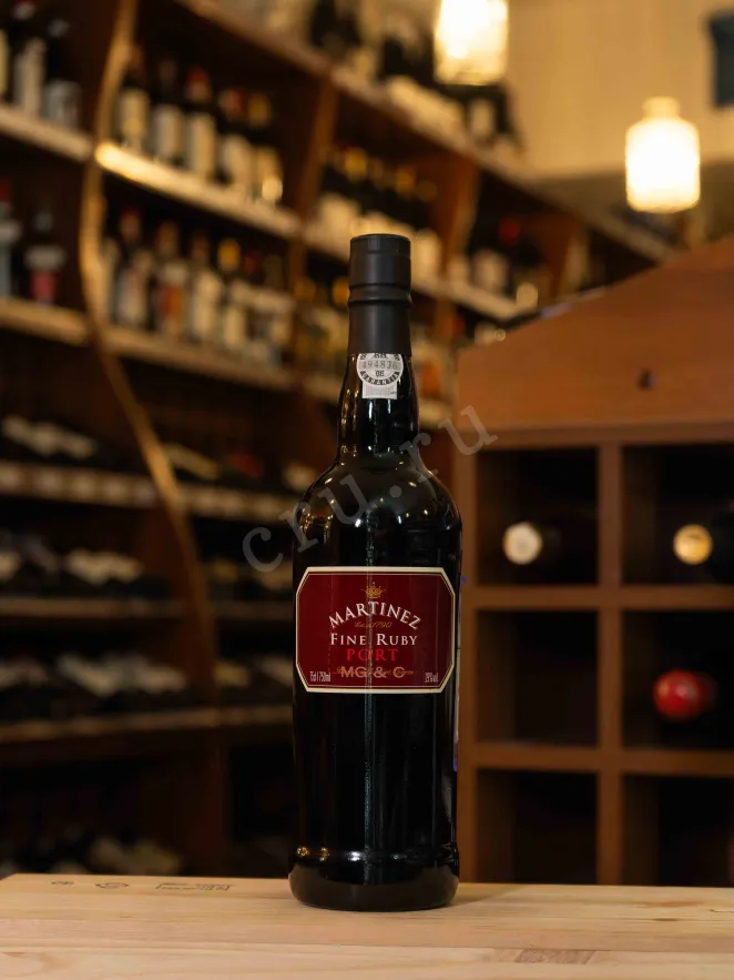 В магазине Крю Профи Martinez Ruby 2019 0.75 л