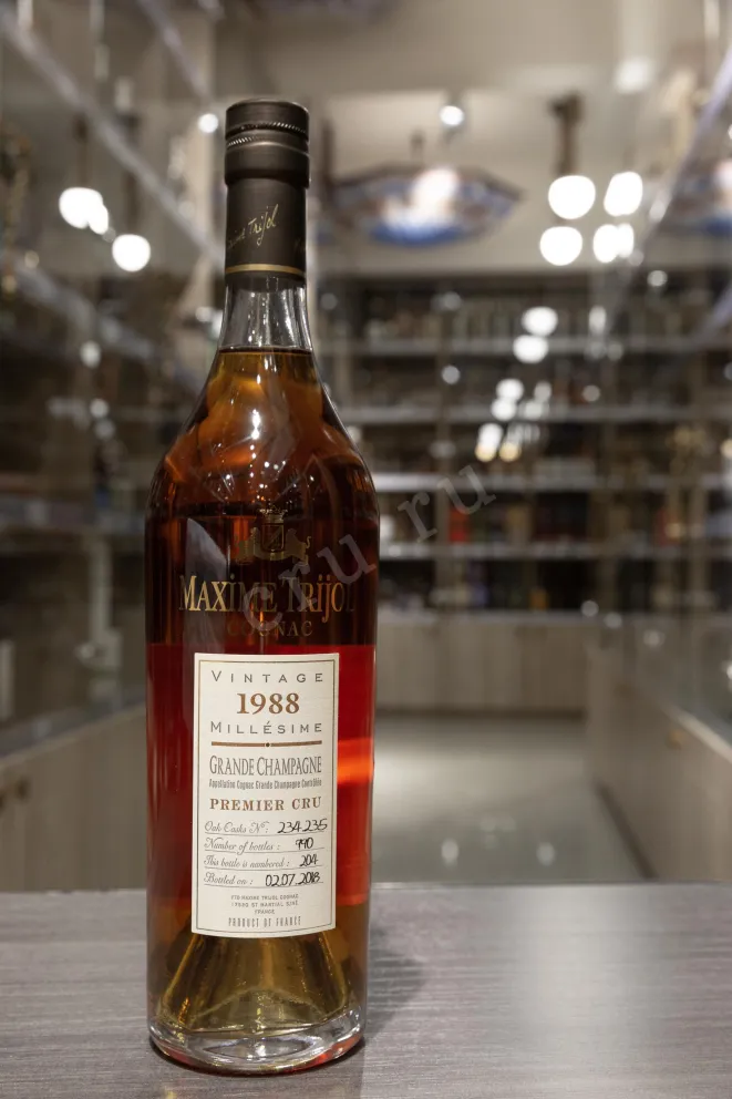 В магазине Крю Профи Maxime Trijol Grand Champagne Premier Cru 1988 0.7 л