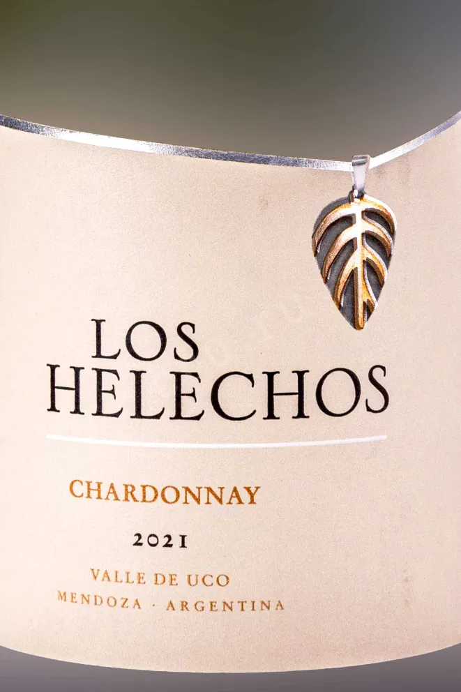 Этикетка Los Helechos Chardonney 2021 0.75 л
