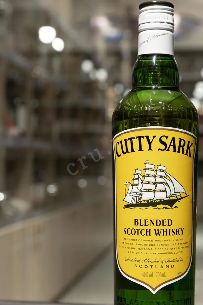 В магазине Крю Профи Cutty Sark 0.7 л