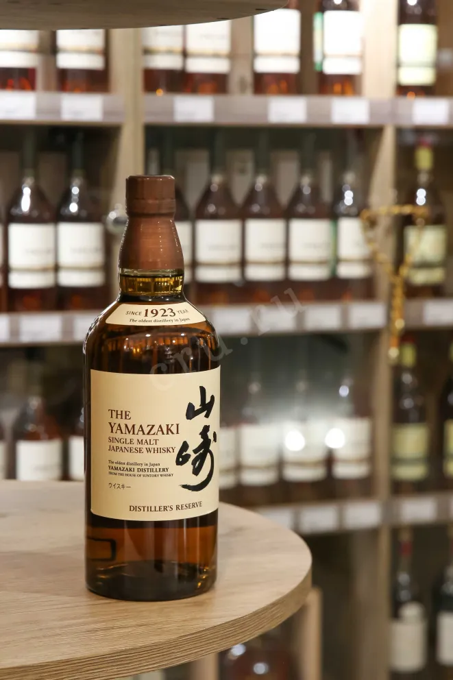 В магазине Крю Профи Suntory Yamazaki Distiller's Reserve 0.7 л
