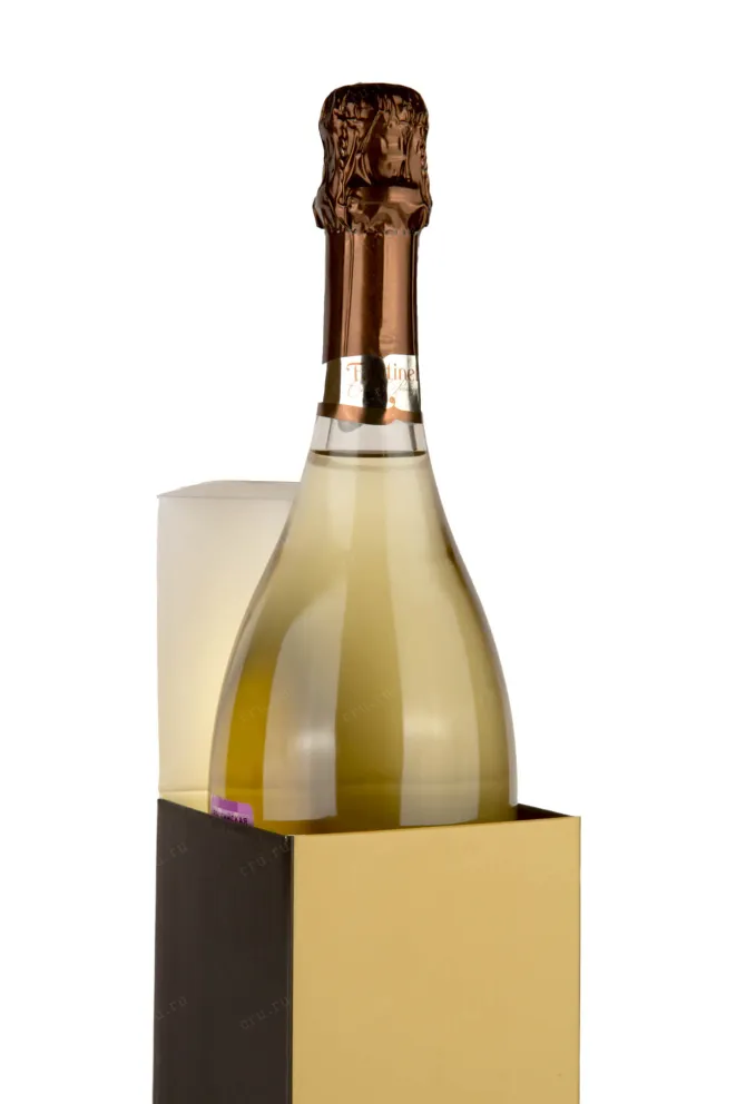 В подарочной коробке Fantinel Cuve Prestige Brut 2019 0.75 л