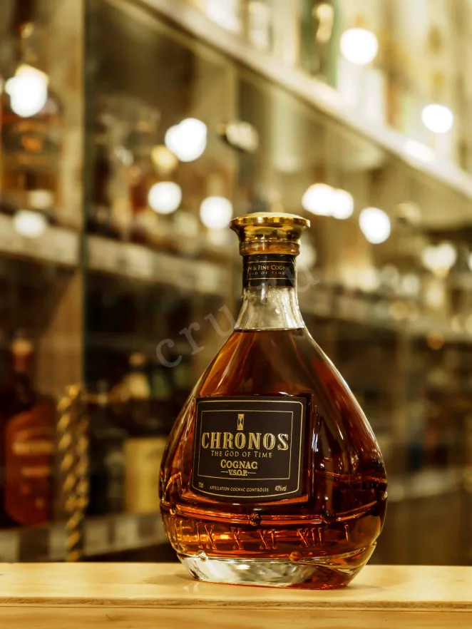 В магазине Крю Профи Chronos XO gift set of 2 bottles in wooden box 0.35 л